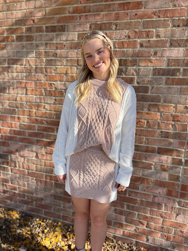 TWO TONE CHENILLE SWEATER
