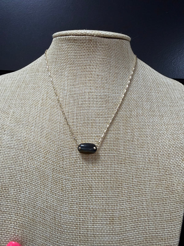 KENDRA SCOTT: ELISA RIVETED PENDANT NECKLACE