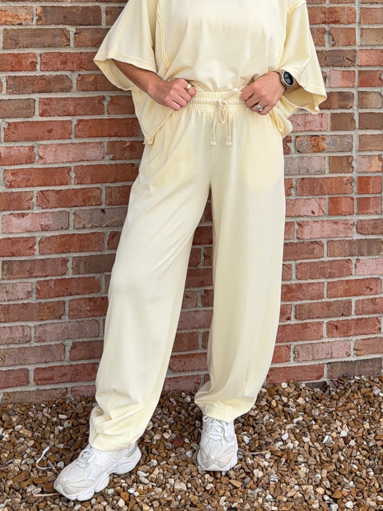 COMFY BARREL PANTS- 2 COLORS