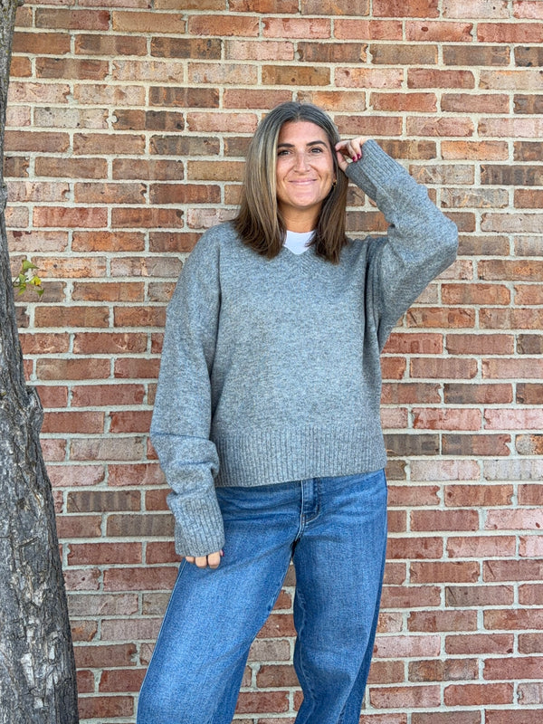 CLASSIC V NECK SWEATER- 2 COLORS