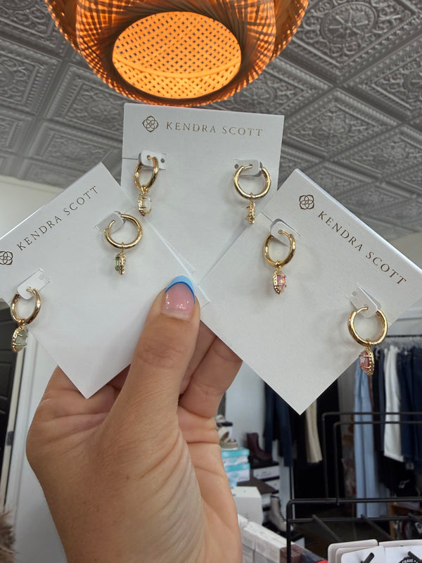KENDRA SCOTT: EMILIE HUGGIE HOOP