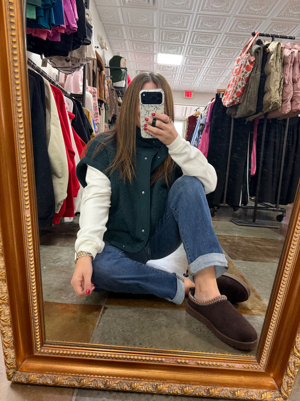 CLASSIC CUFFED BOYFRIEND JEANS