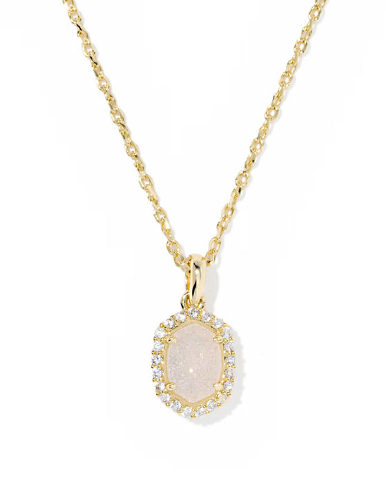 KENDRA SCOTT: DAPHNE CRYSTAL PENDANT NECKLACE