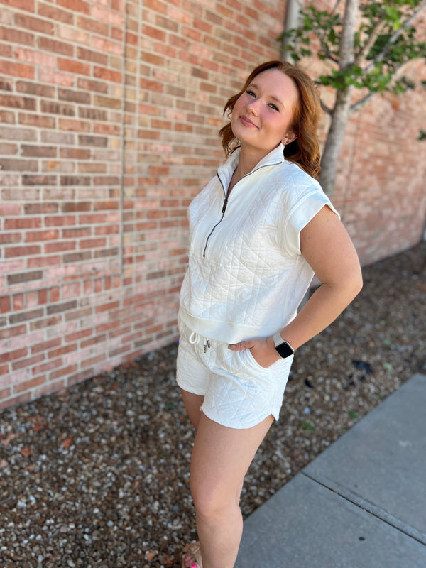 QUILTED ZIP UP TOP- 2 COLORS