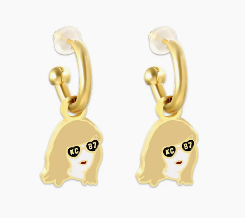 TAYLOR HUGGIE HOOPS