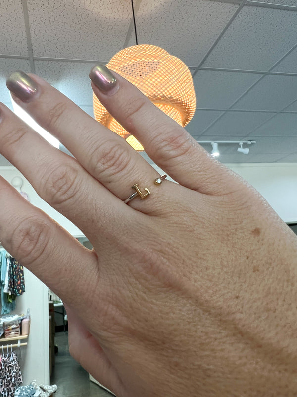CAI TWO TONE BLOCK INITIAL RING