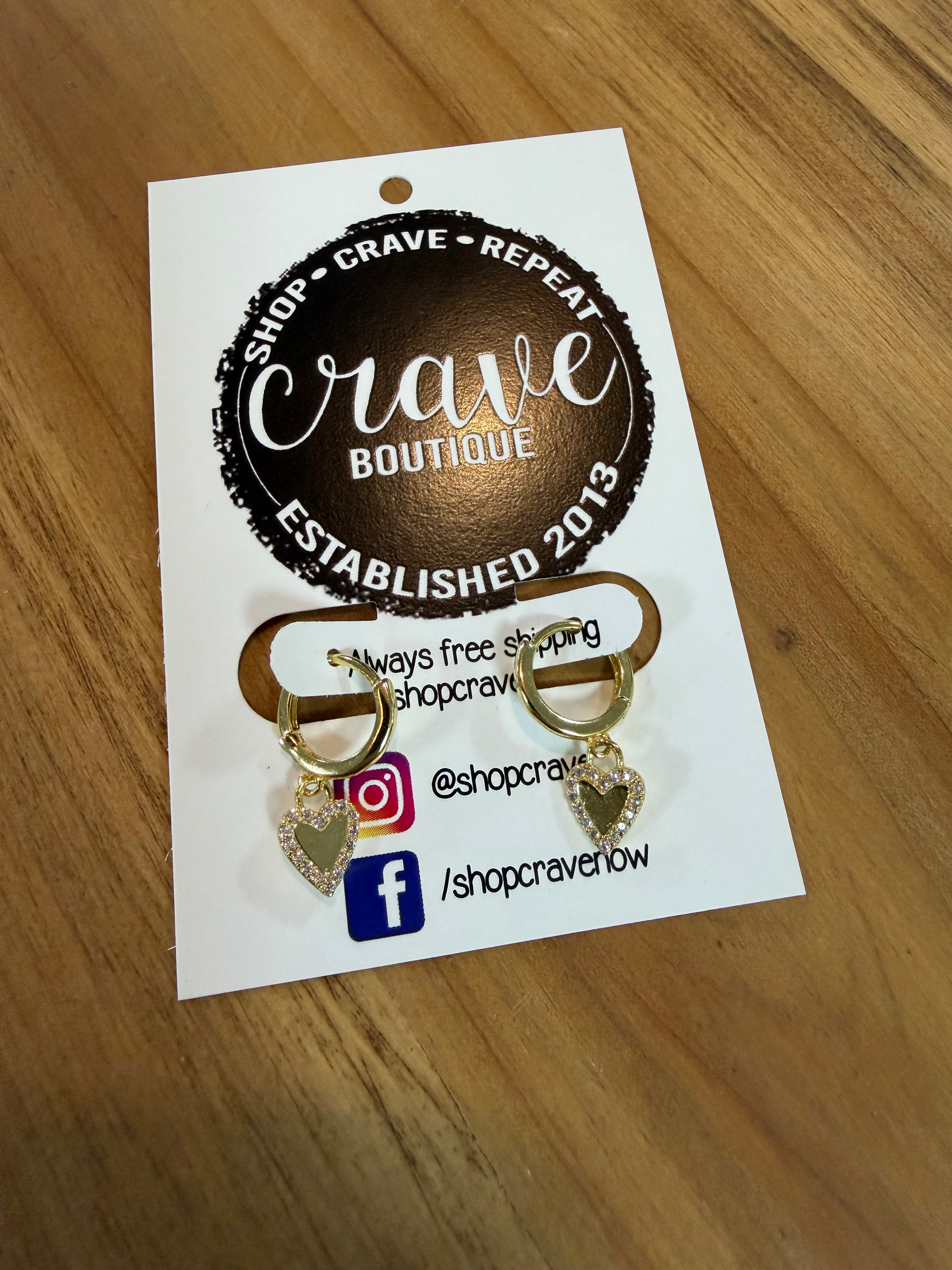 GOLD HEART SMALL HUGGIE HOOP