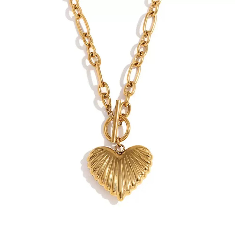HEART TOGGLE NECKLACE