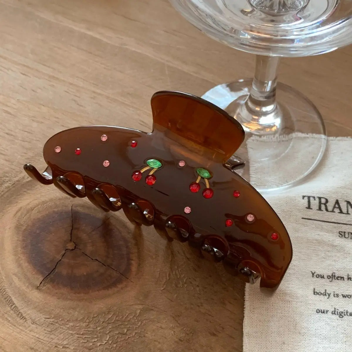 LEOPARD CHERRY CLAW CLIP