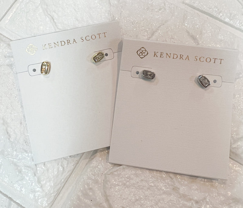 KENDRA SCOTT: FERN CRYSTAL STUD EARRING