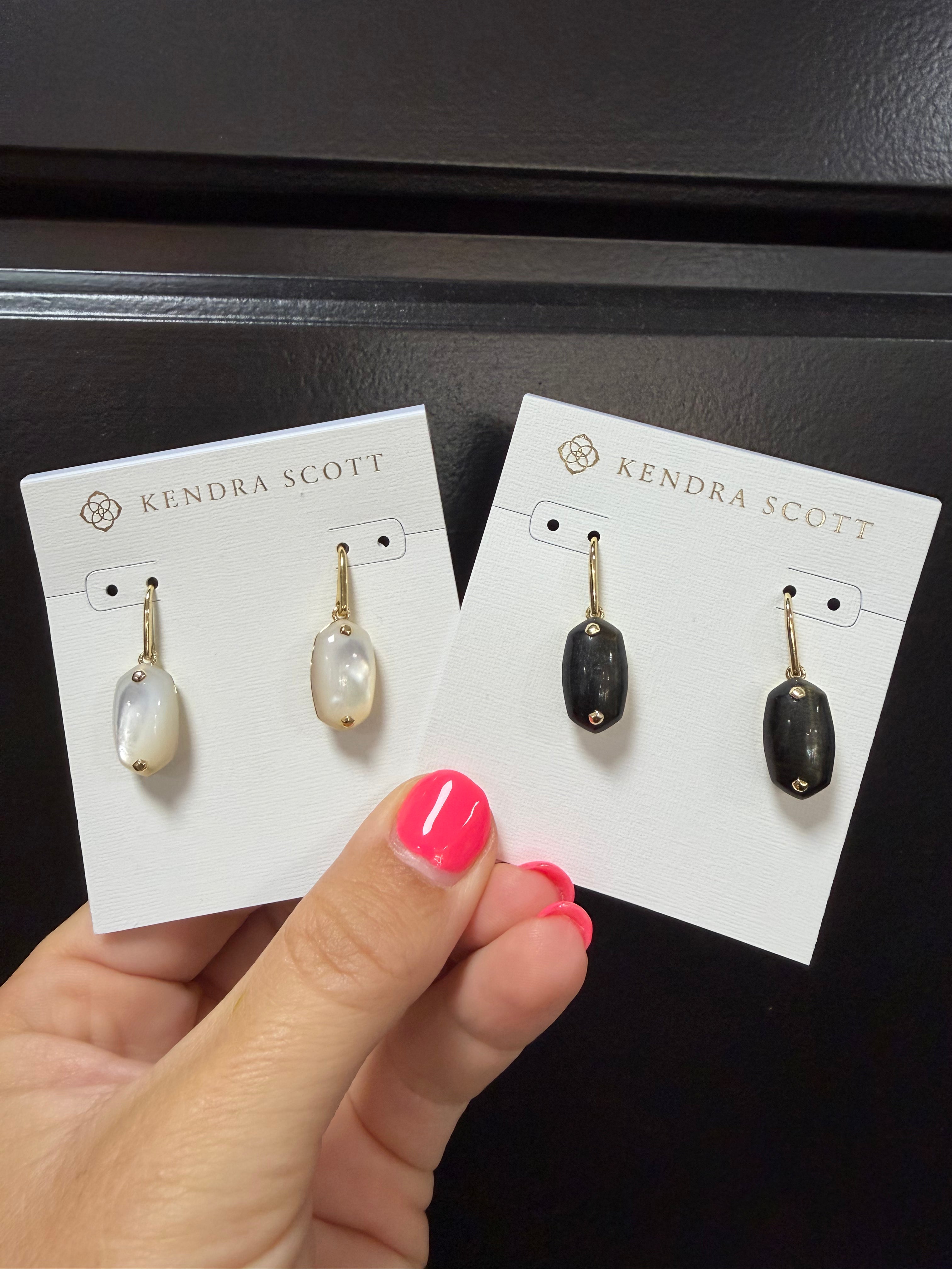 KENDRA SCOTT: LEE RIVETED EARRINGS