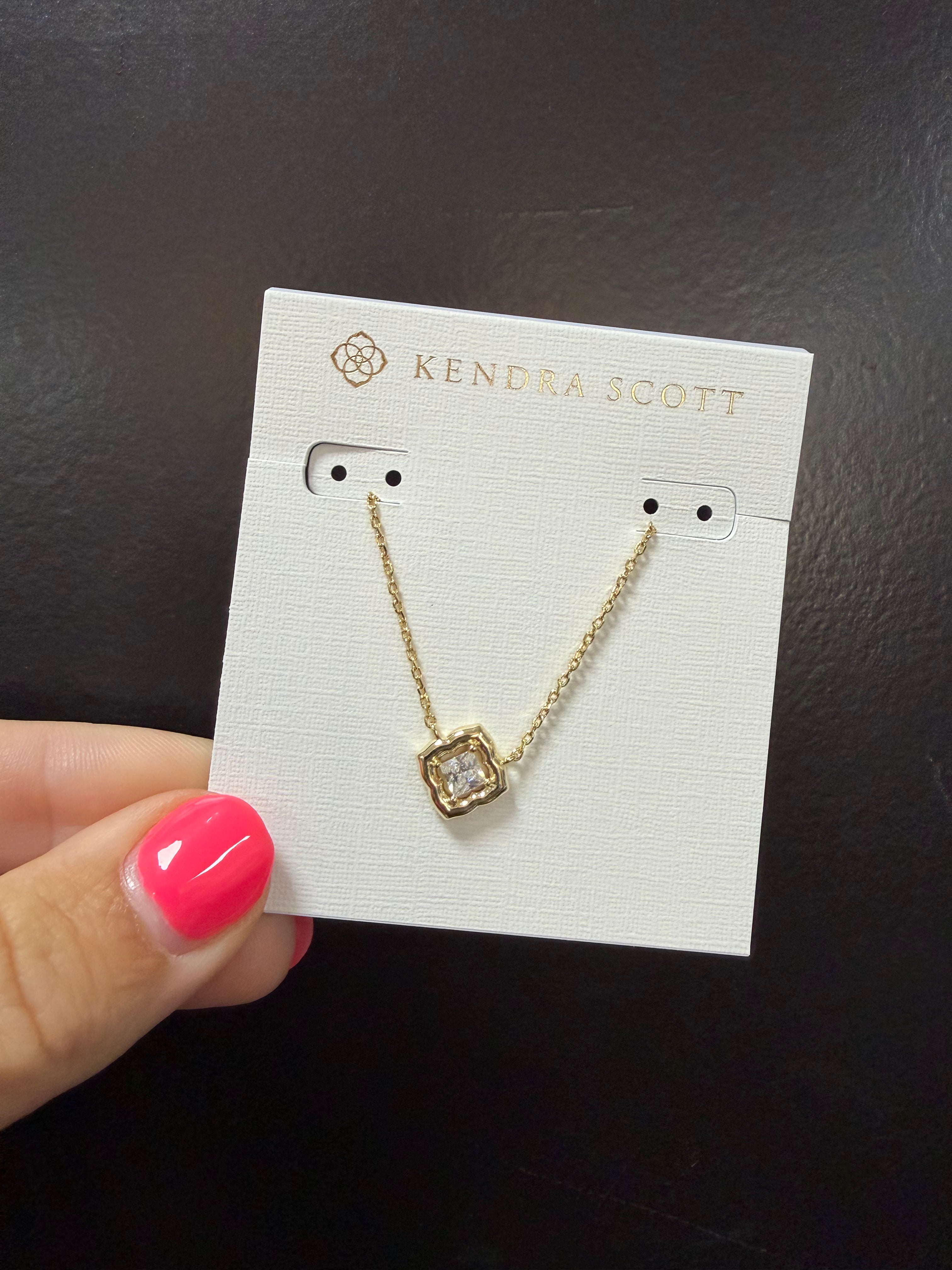 KENDRA SCOTT: MALLORY CRYSTAL NECKLACE