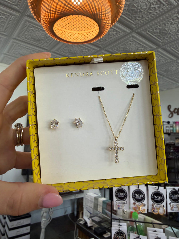 KENDRA SCOTT GIFT SET: CRYSTAL CROSS CAILIN