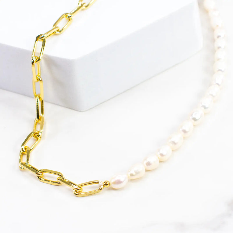 FRESHWATER PEARL AND CHAIN LINK NECKLACE