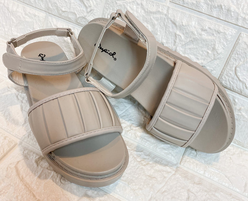 CAMBER WARM GREY SANDAL