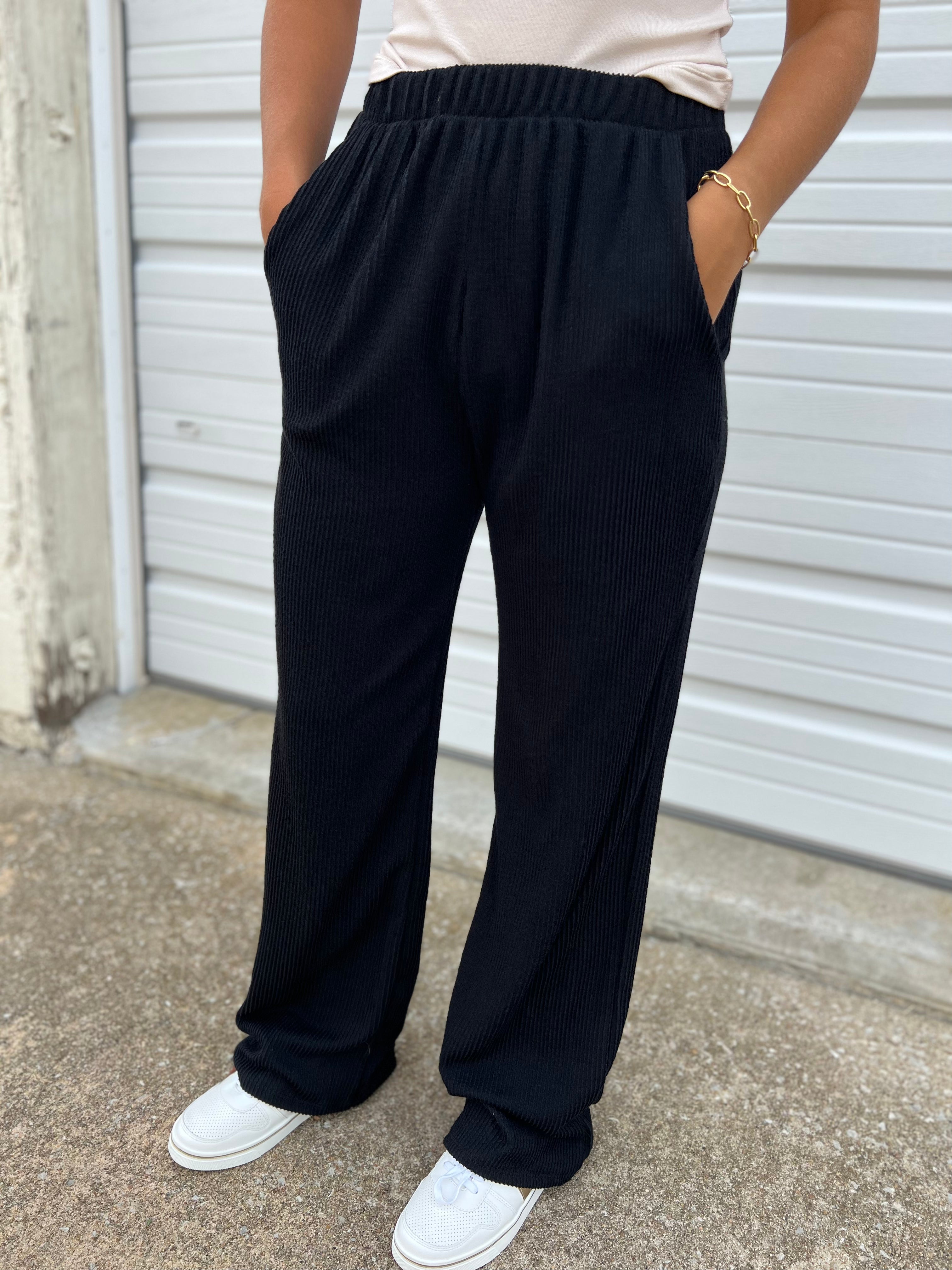 RIBBED WIDE LEGGED PANTS