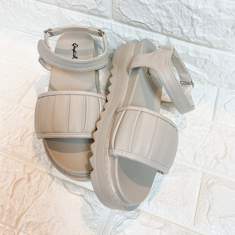 CAMBER WARM GREY SANDAL
