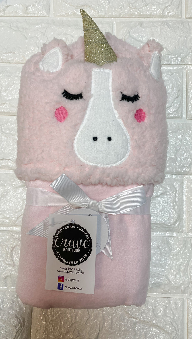 UNICORN HOODED TOWEL