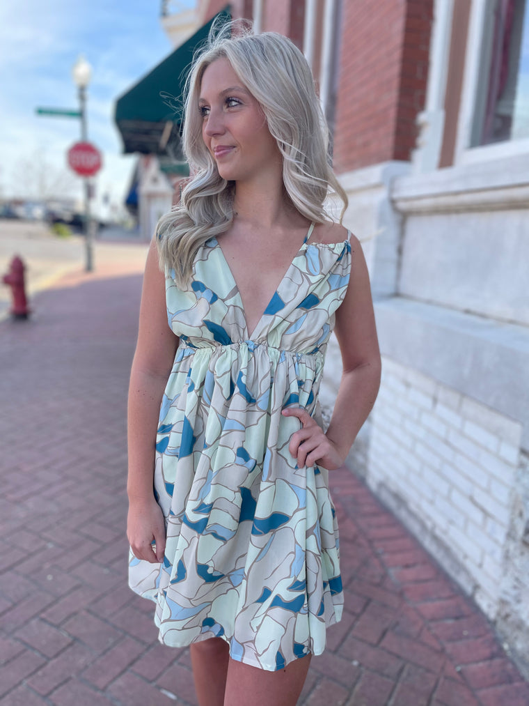 TROPICALLY INCLINED DRESS
