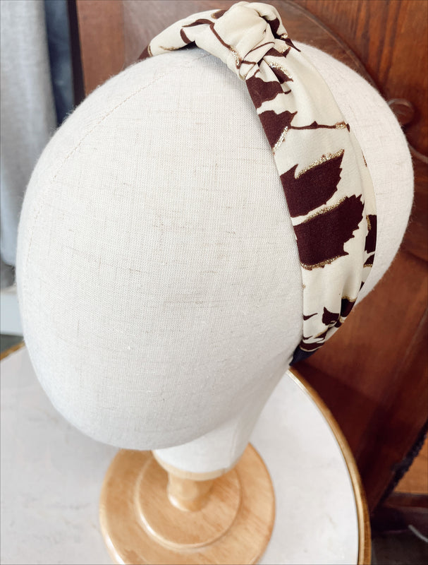 FLORAL KNOTTED HEADBAND