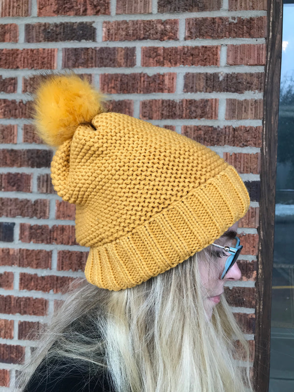 SHERPA LINED POM BEANIE