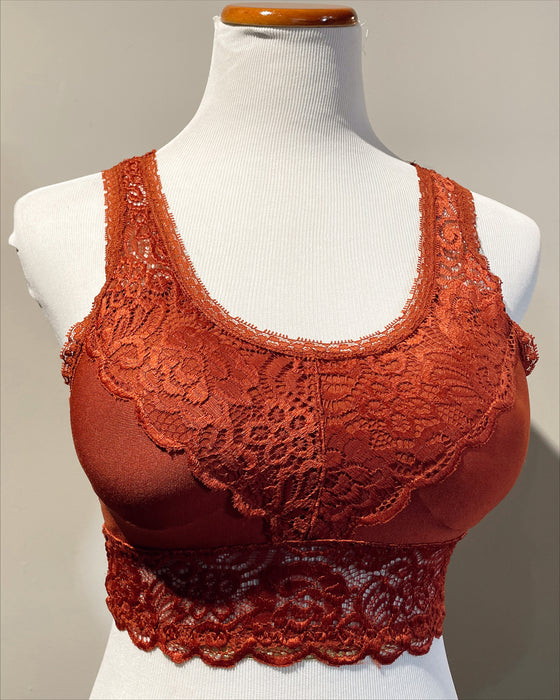 FLORAL LACE BRALETTE
