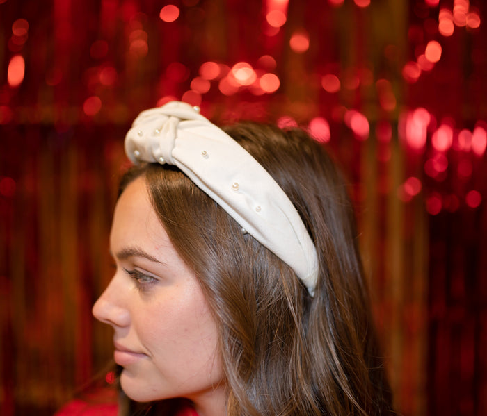 PEARL KNOTTED HEADBAND