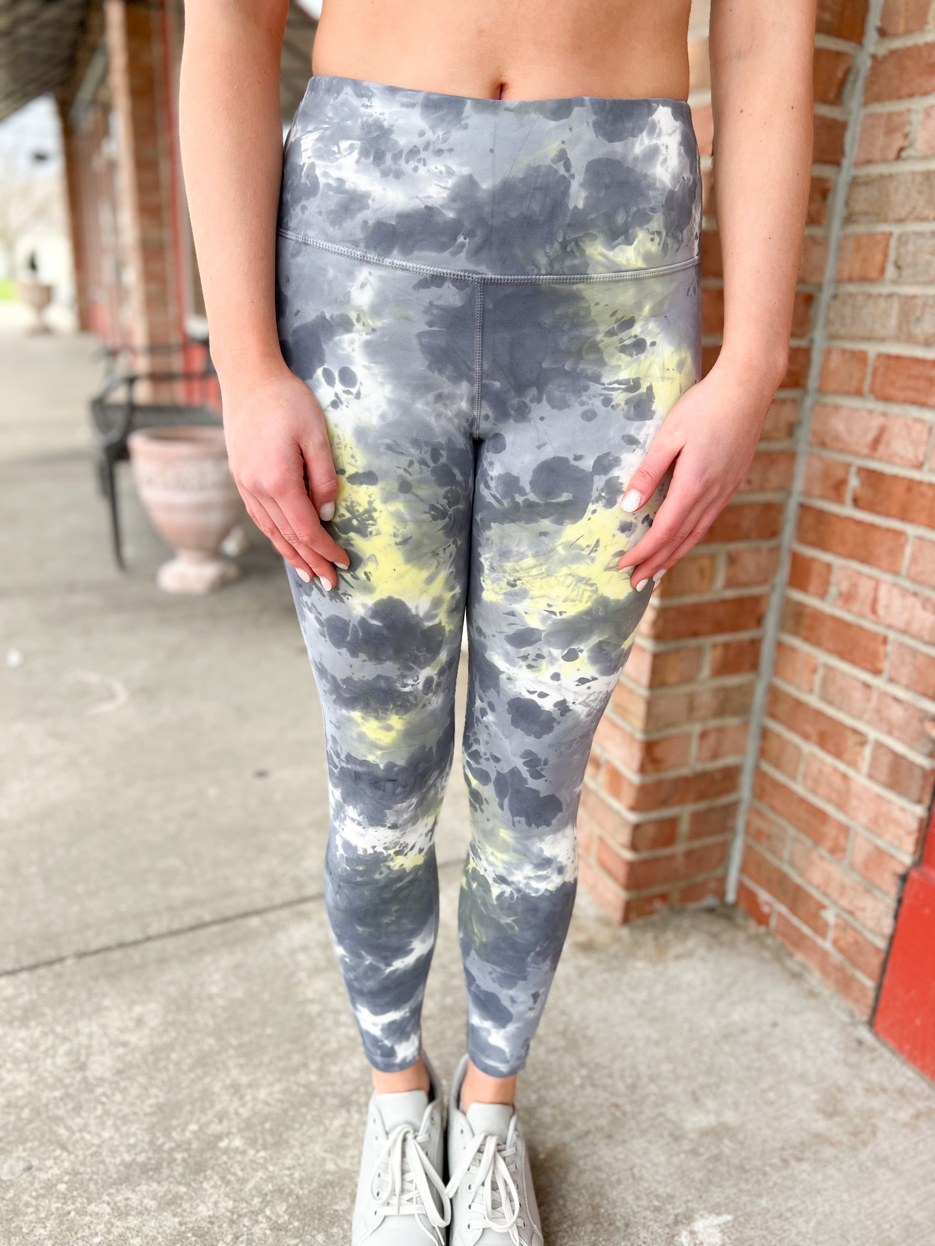 Blue tie dye lululemon leggings size zero