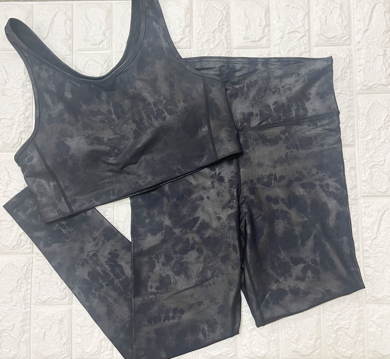 PLUS METALLIC OVERLAY SPORTS BRA