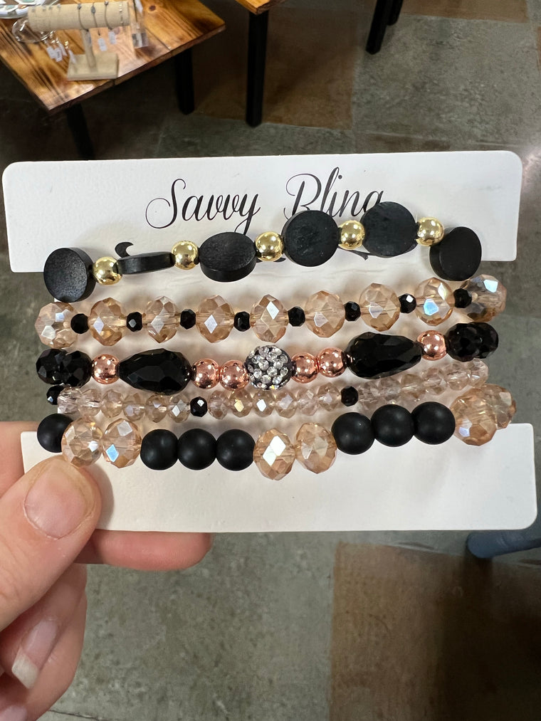 BLACK SANDS BRACELET STACK