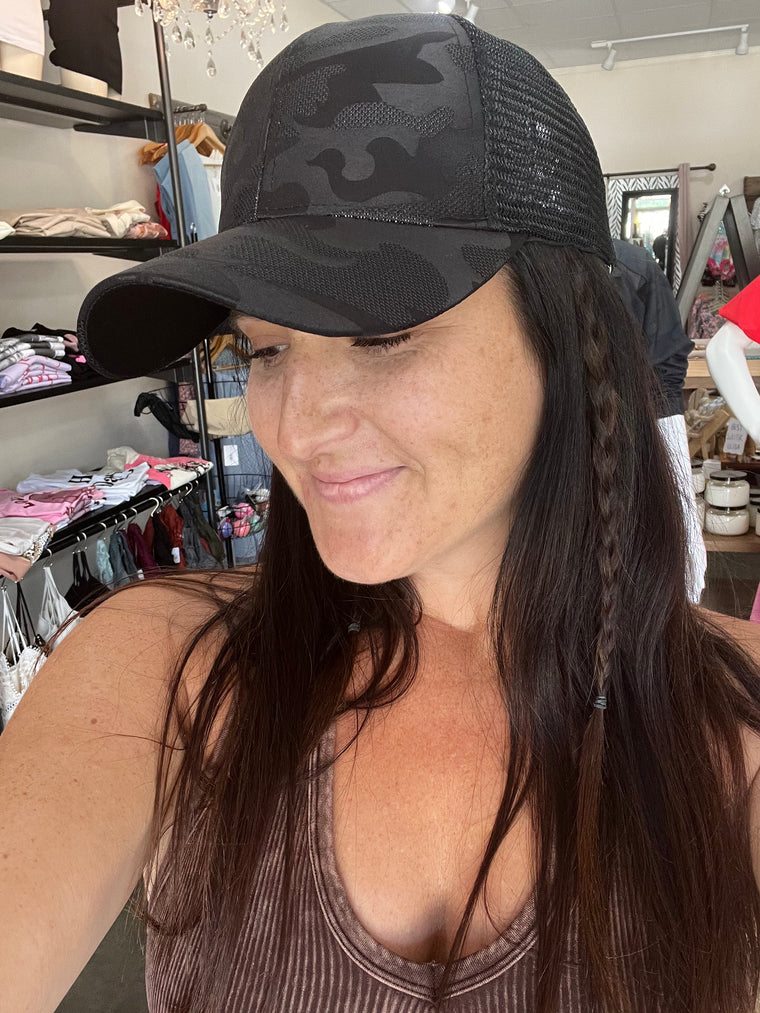 PONYTAIL HAT- 2 COLORS