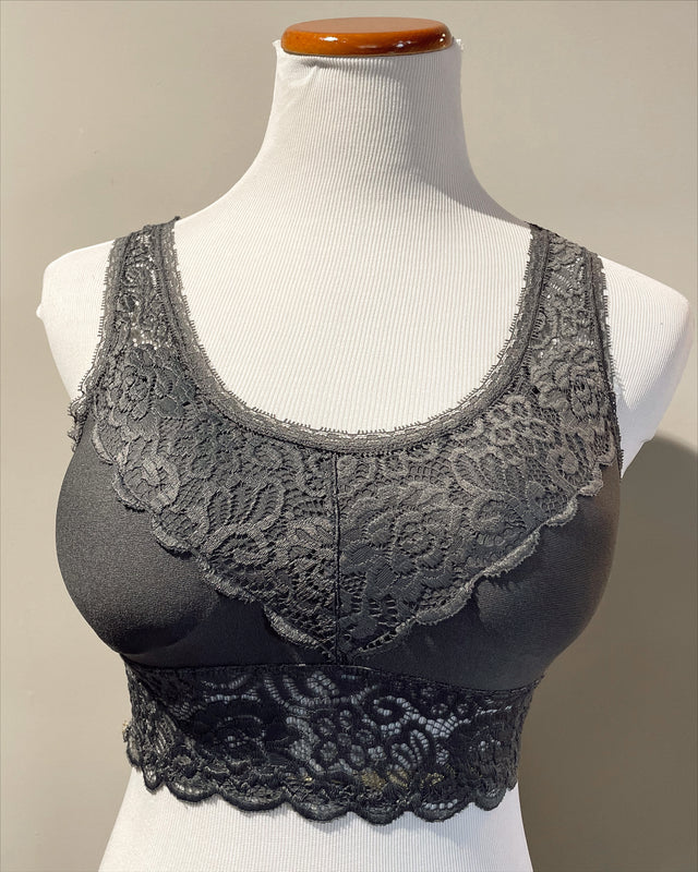 FLORAL LACE BRALETTE