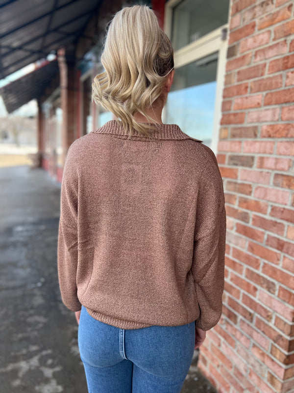 LOOSE COLLARED SWEATER- 2 COLORS