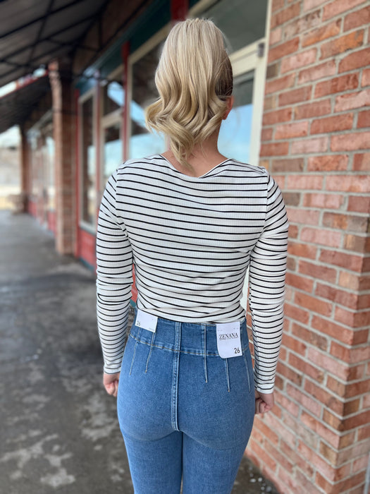 V NECK BODYSUIT